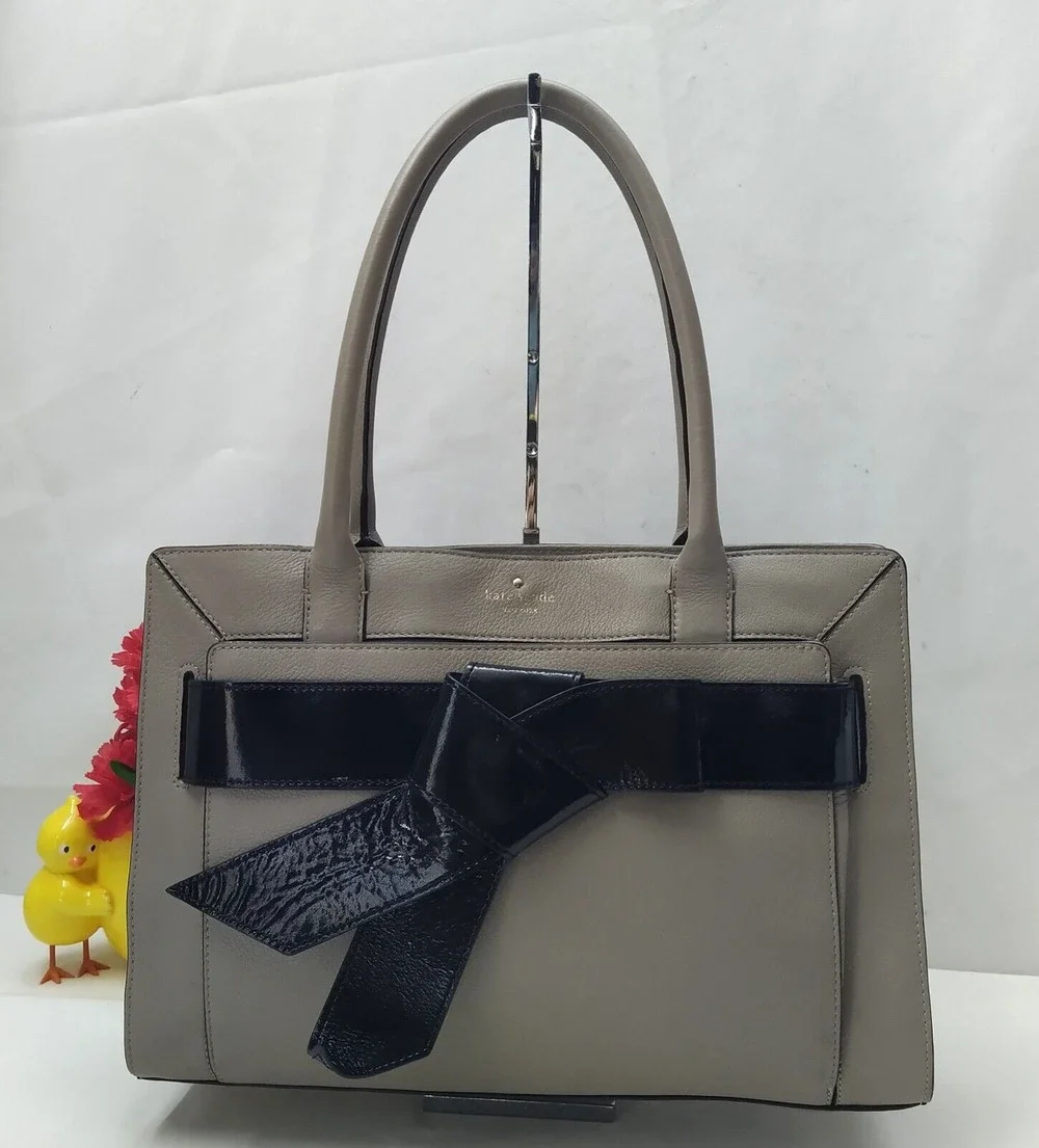 Kate Spade New York Gray Pebbled Leather Bow Top Handle Zipper Satchel Bag